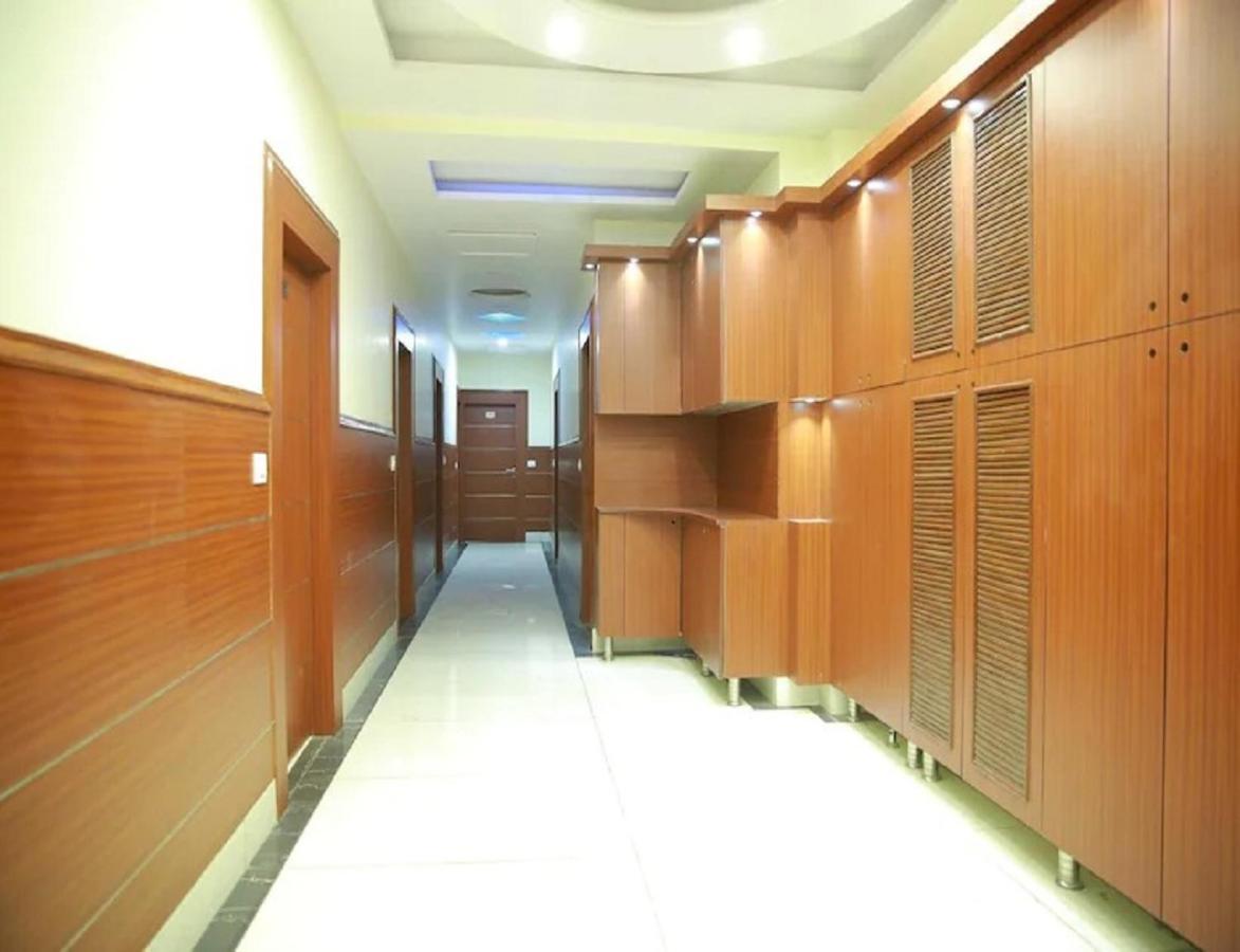Hotel Kings, Rohtak Εξωτερικό φωτογραφία